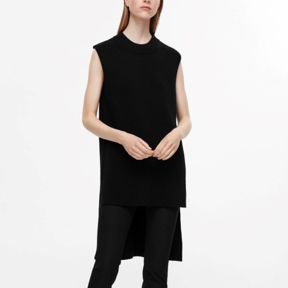 COS Sweaters - COS short sleeve knit jumper